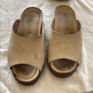 Mephisto Tan Mules with Contoured Footbed